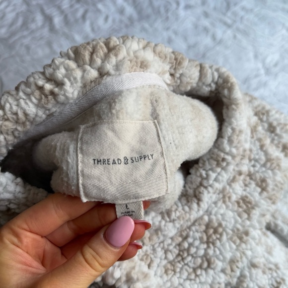 Thread & Supply Sherpa Long Sleeve Sweater Cream with Dotted/ Leopard - Picture 3 of 6